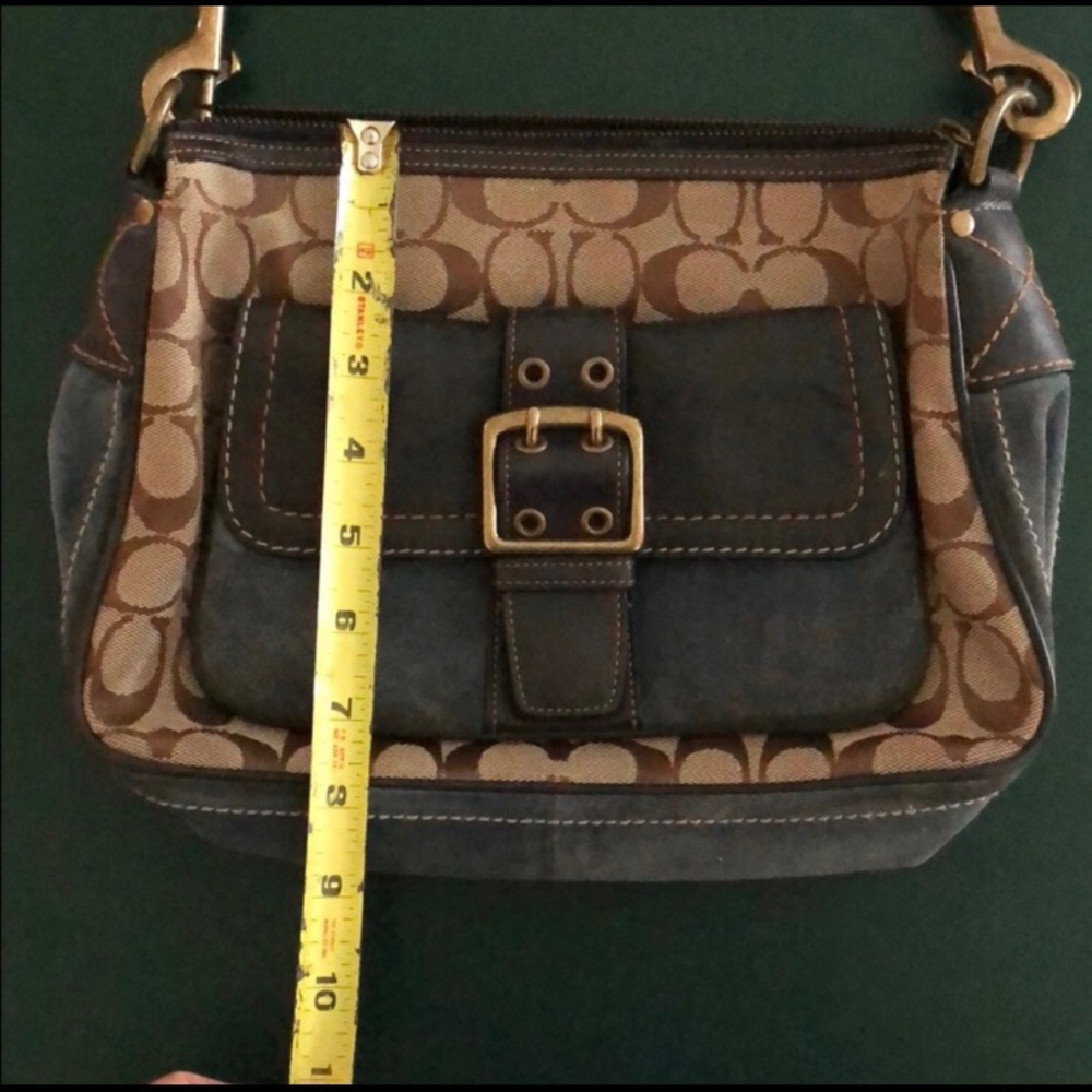 COACH Ltd Edition Fall 2004 Purse - Picture 5 of 7